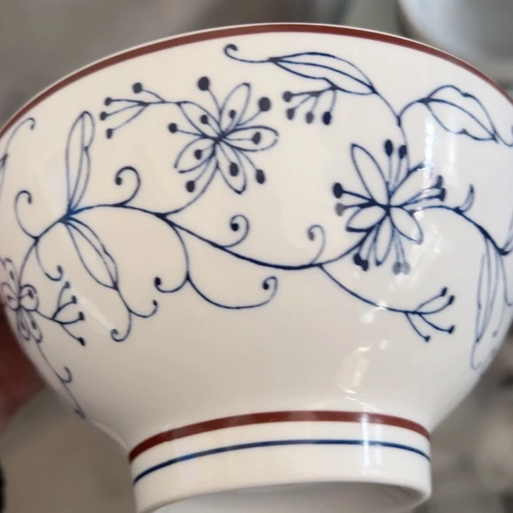 壶五点五寸春色斗笠一个