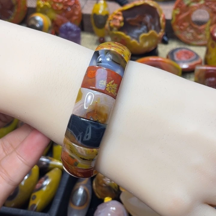 玛瑙/玉髓未镶嵌珠宝奇石尚品多宝手牌588