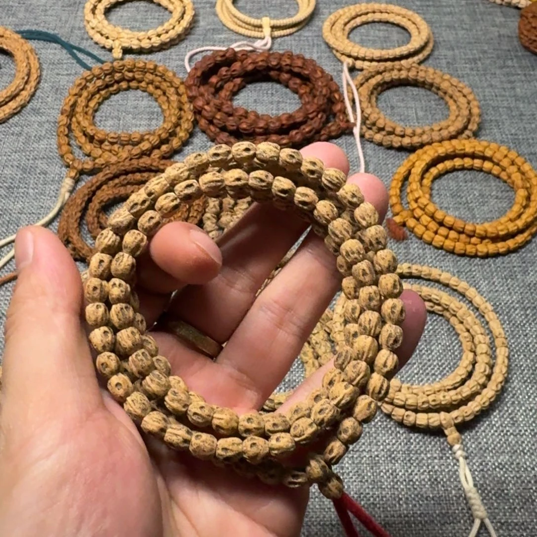 柏香籽/百香籽手串B03