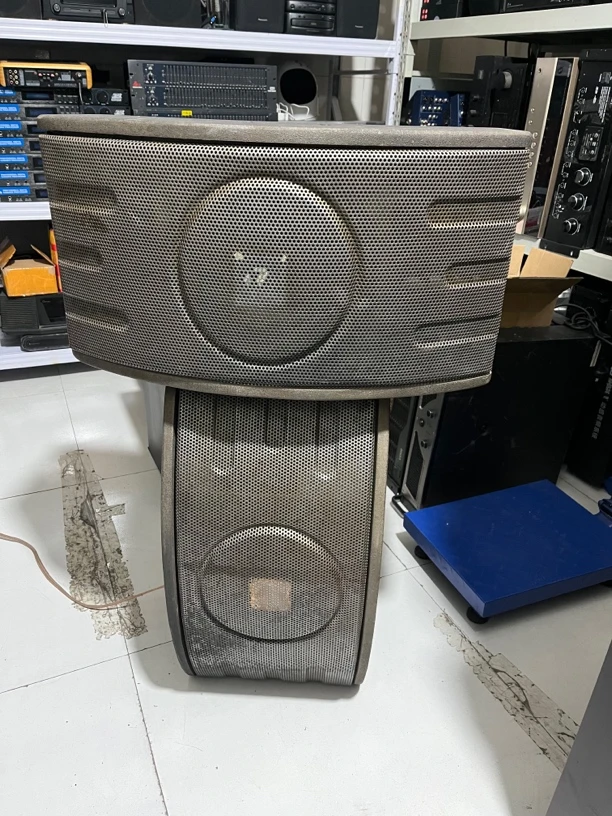 9新  二手 十寸卡包音响 出声 不带线材