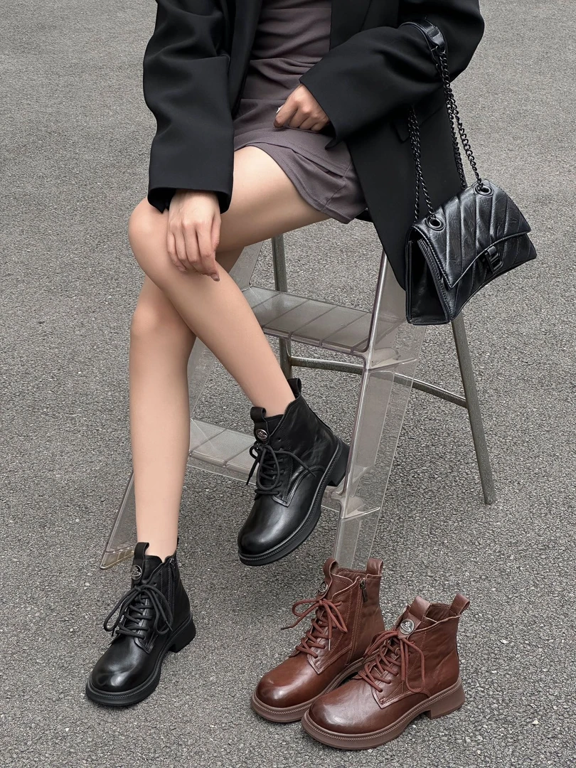 嘉菲东尼新款平底马丁靴英伦风圆头侧拉链时尚休闲百搭P22860G