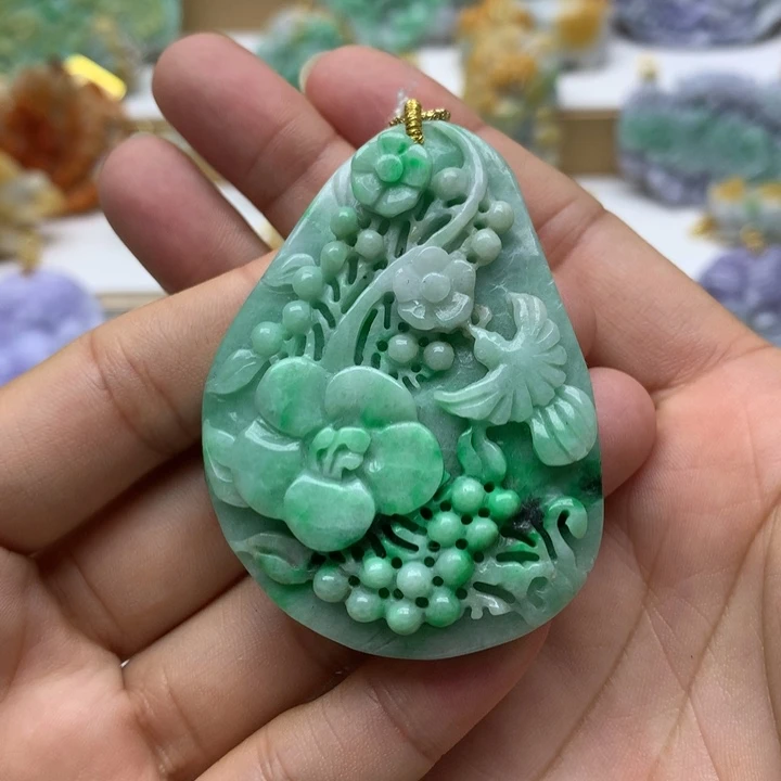 颈饰未镶嵌翡翠翡翠