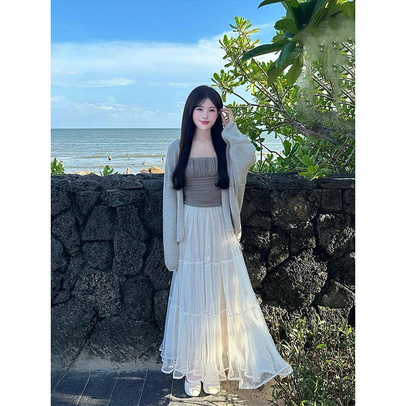 巨好看白色连衣裙子女早秋季2025新款韩系氛围感穿搭一整套装长裙