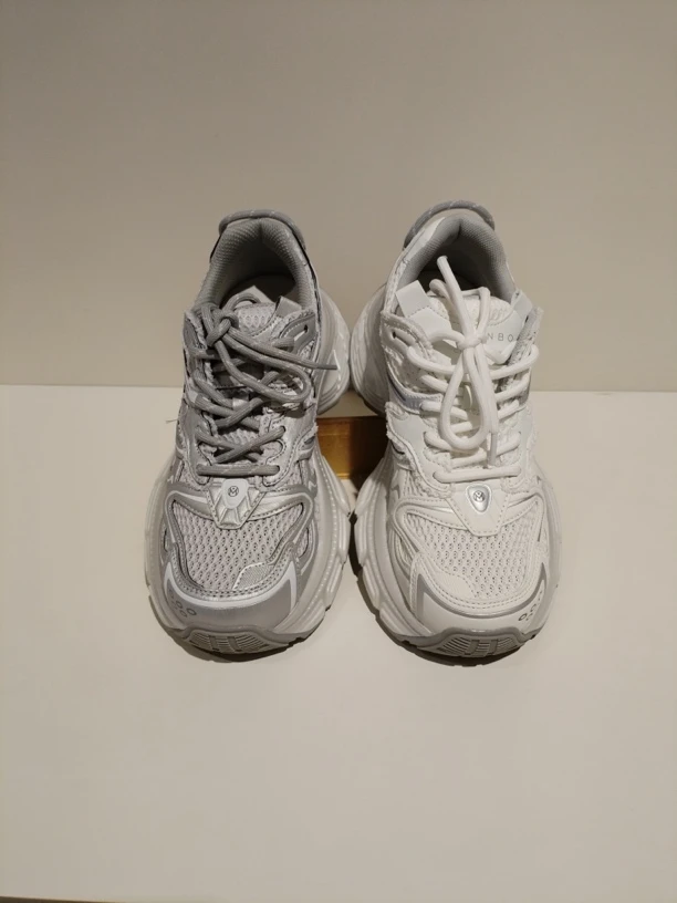 311105812e漫步佳人2025四季休闲老爹鞋