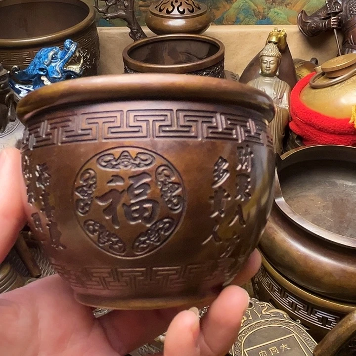 精美铜器批发档口
