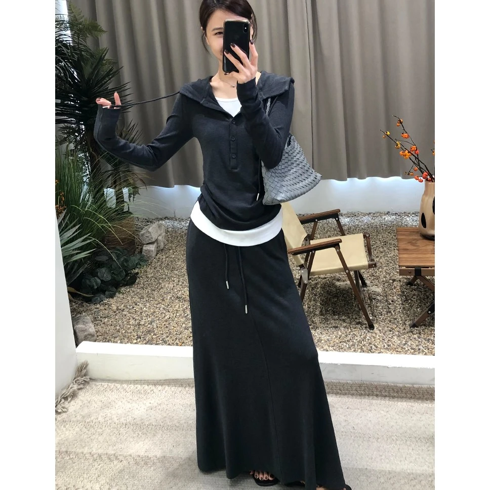 韩系高级感时尚套装女2025早秋新款假两件连帽上衣搭半身裙两件套
