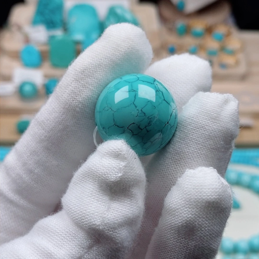 绿松石原矿绿松石未镶嵌?*。