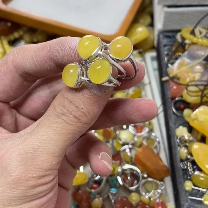 银S925镶嵌蜜蜡裸石多样性发货其一