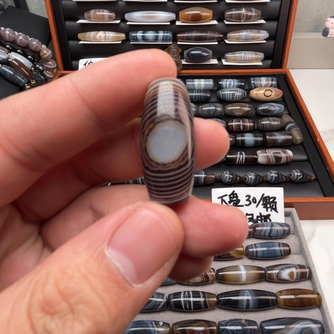 玛瑙/玉髓合金颈饰