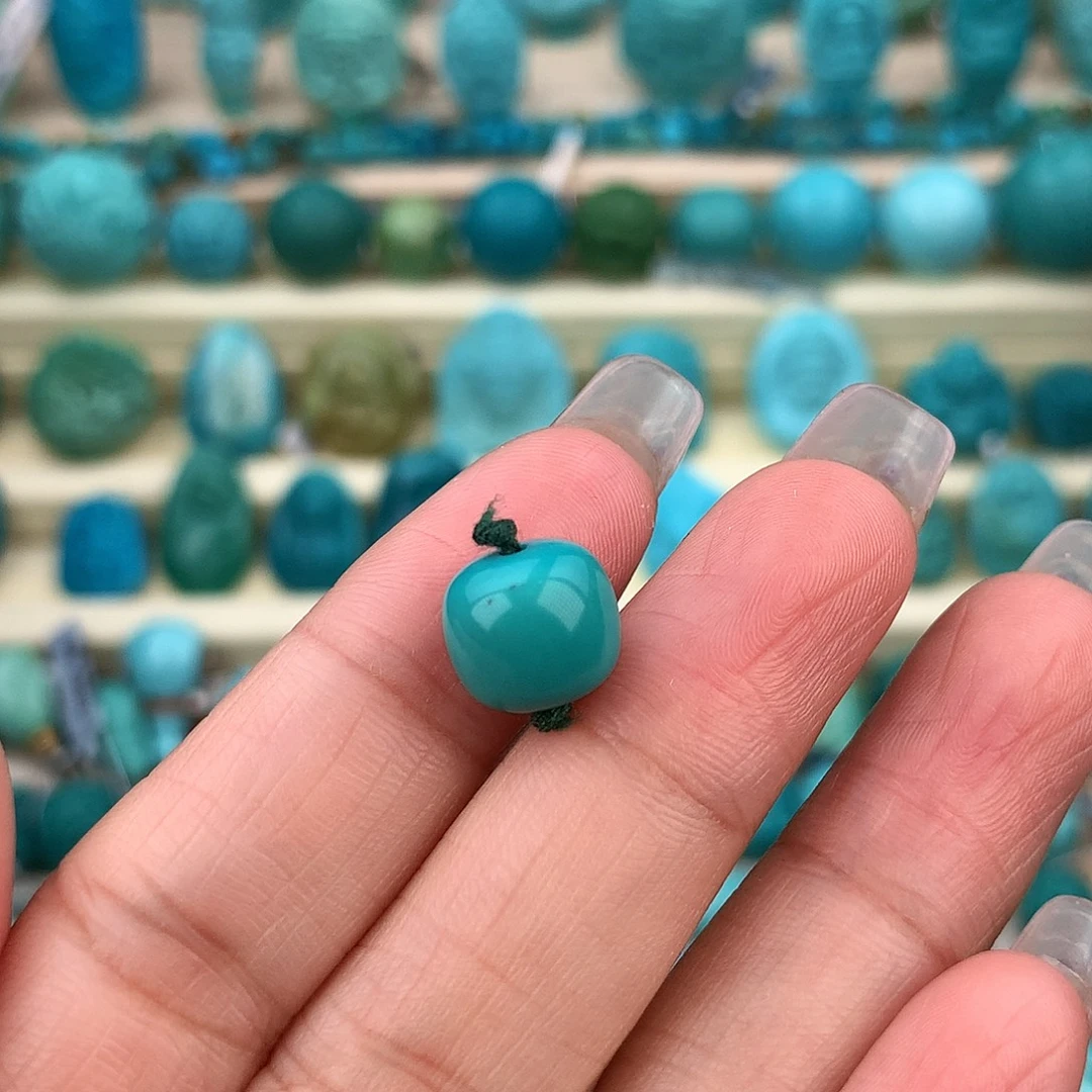 绿松石未镶嵌珠宝奇石10