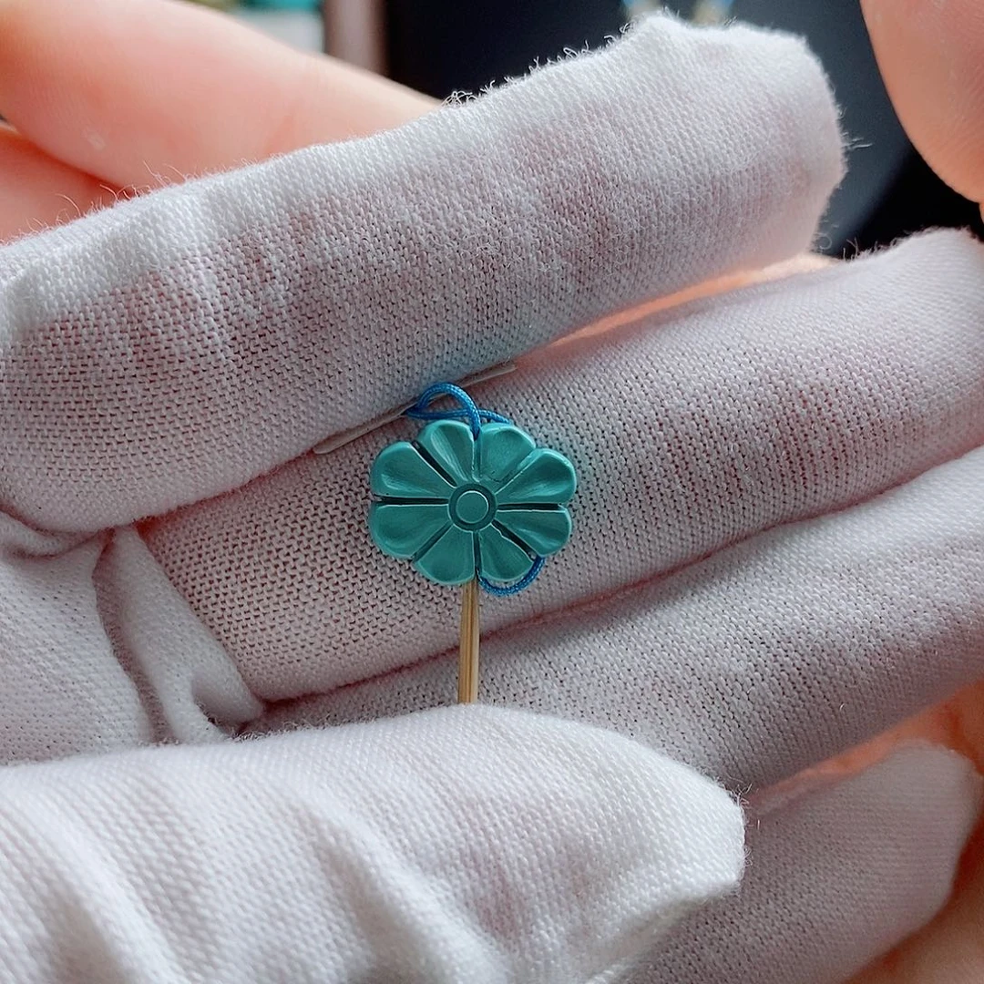 未镶嵌绿松石珠宝奇石