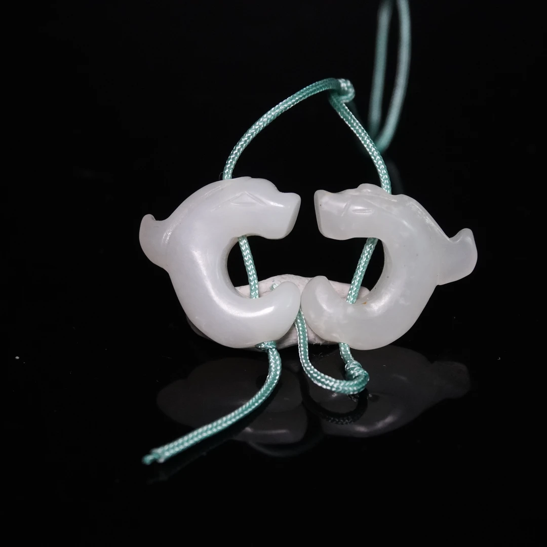 20世纪和田玉龙纹佩成对/069624/收藏/传承/【友谊文物商店】