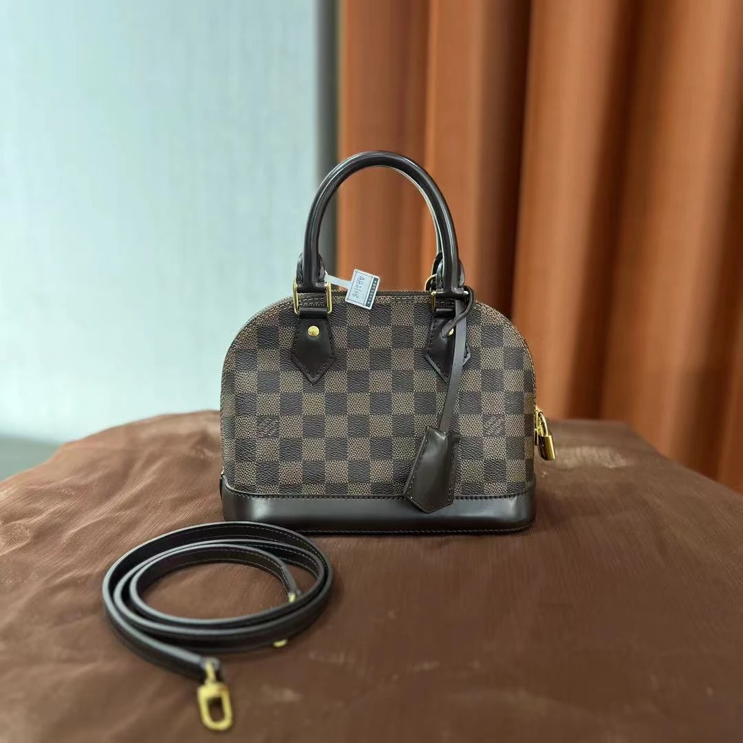 99新 LouisVuitton/路易威登 棋盘格贝壳bb/14年编码