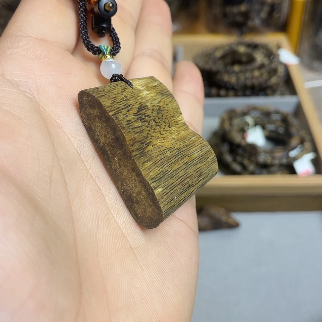 沉香沉香碎屑奇楠沉香老料花香韵