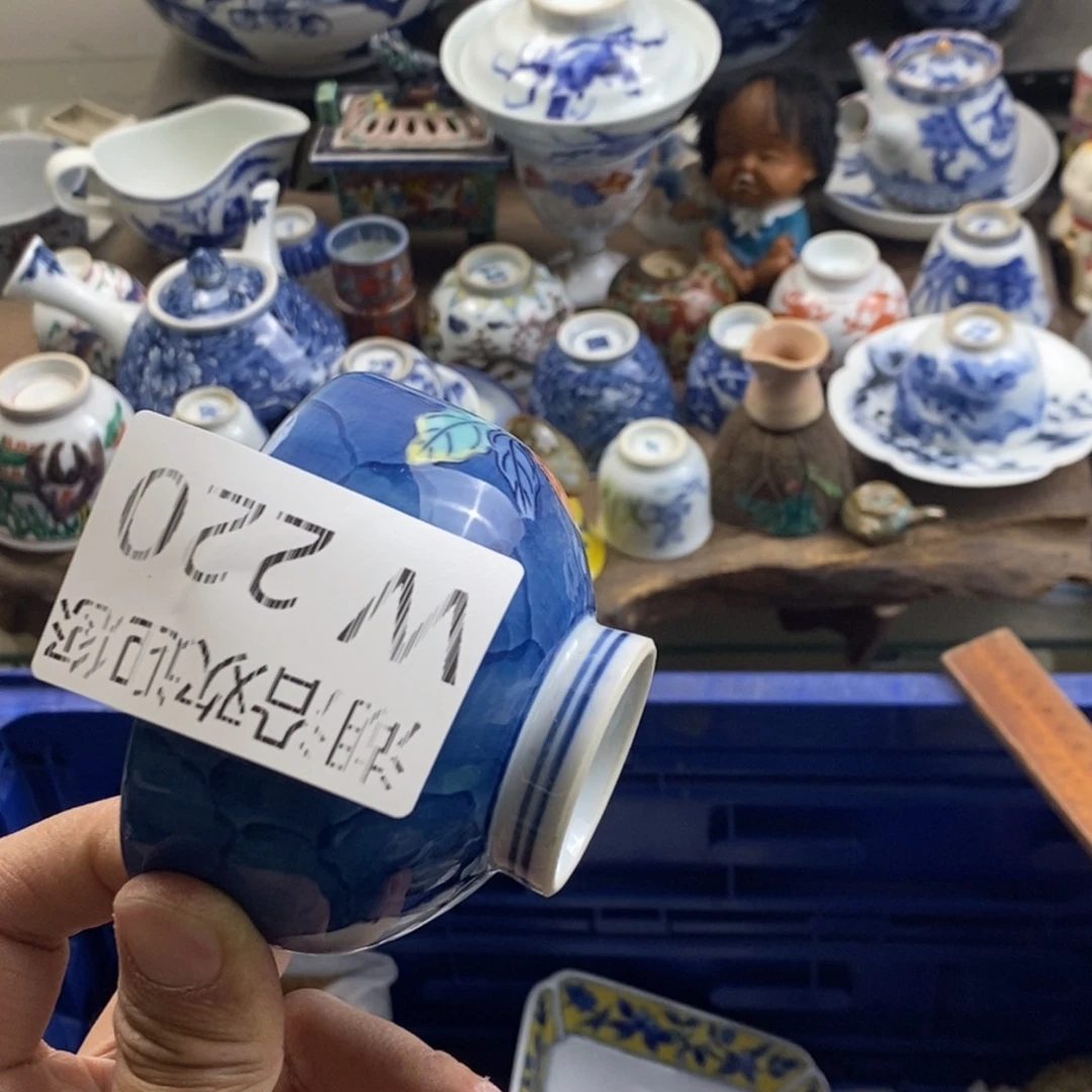 瓷器的一个人的时候考**梨