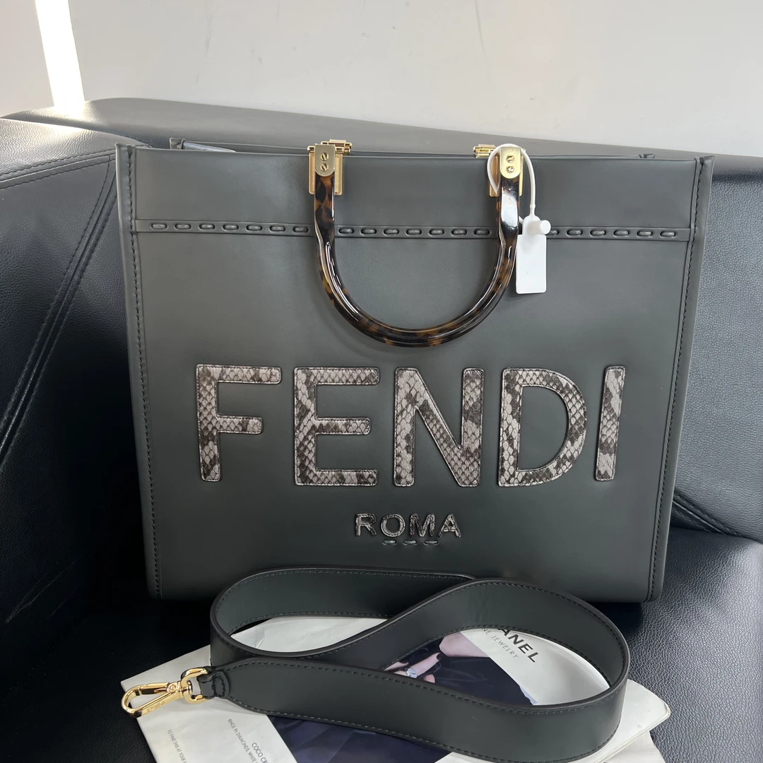 95新 FENDI/芬迪 捐金沉珠/中号sunshine单肩