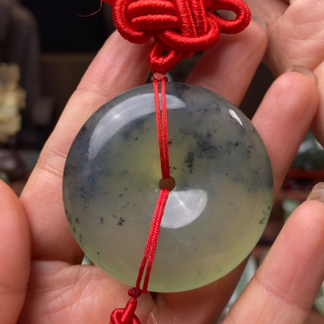 蛇纹石玉未镶嵌挂件