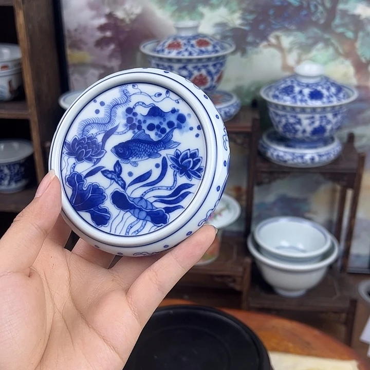 陶其他鱼藻纹盖置