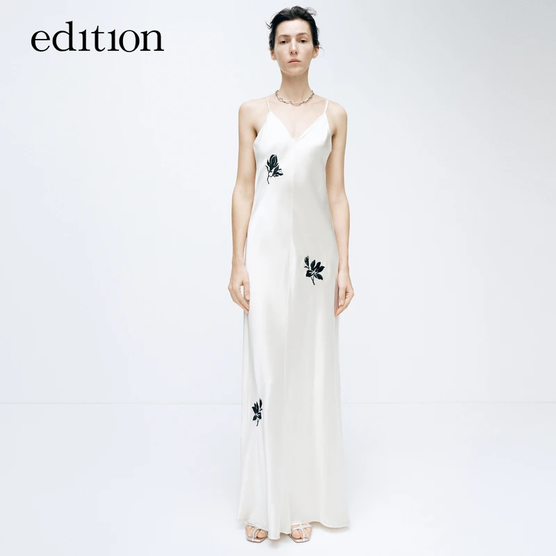 【商场同款】edition春新款白玉兰绣花吊带长裙#EBD1DRSK02