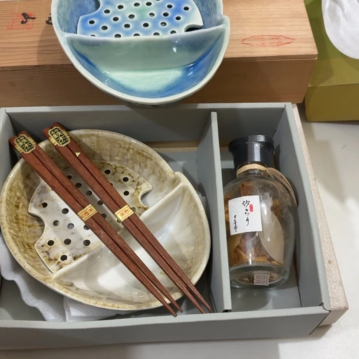 瓷片我也是一只很可爱很