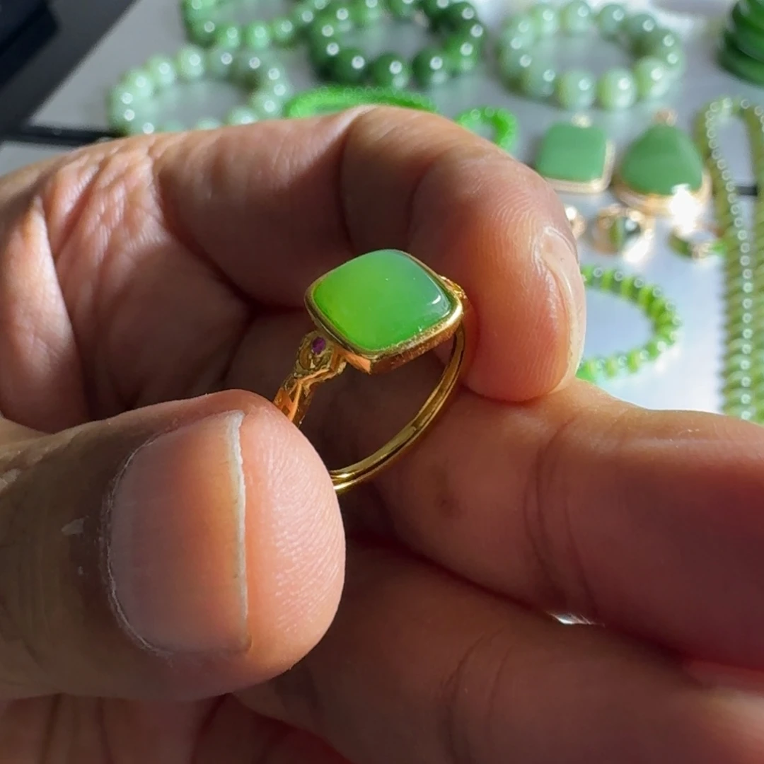 和田玉（碧玉）戒指合金在****7