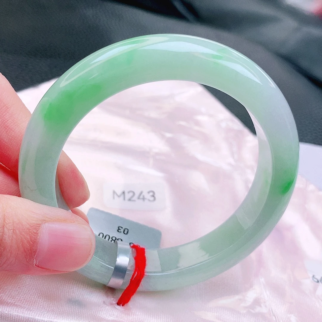 翡翠未镶嵌手镯缅甸天然a货翡翠手镯