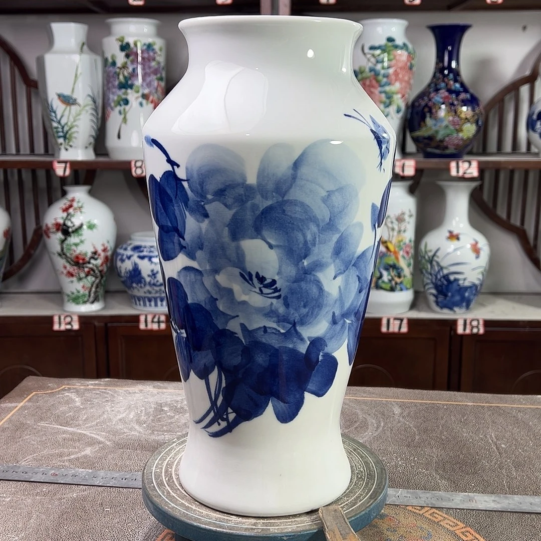 陶摆件景德镇陶瓷大鱼青牡