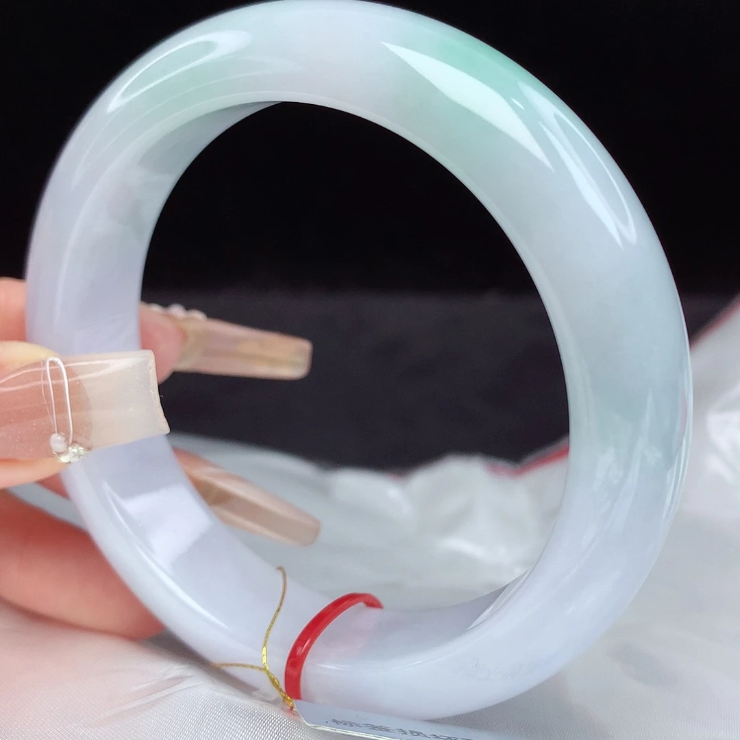 翡翠手镯未镶嵌57圈7356