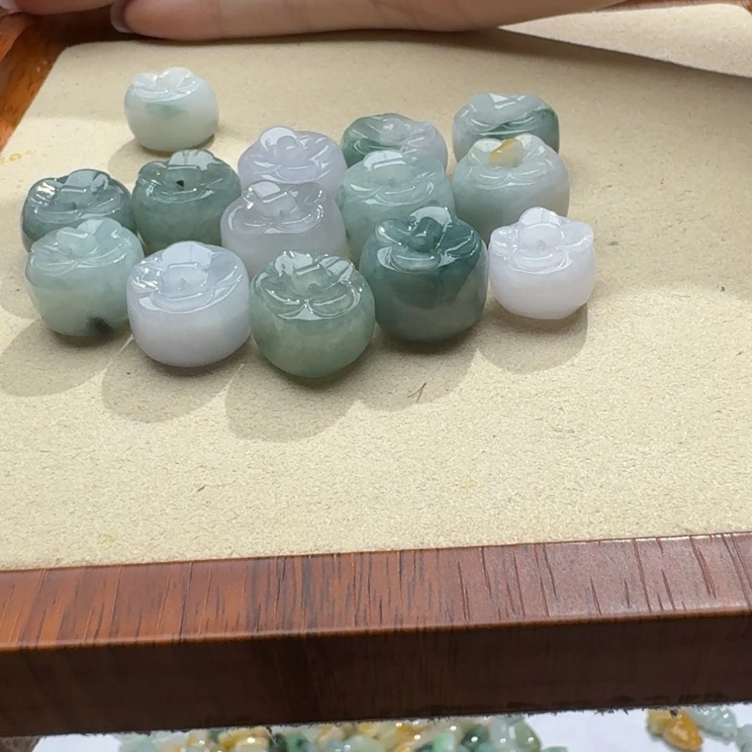 未镶嵌挂件翡翠福利1个，不包邮，拍一单邮费发货