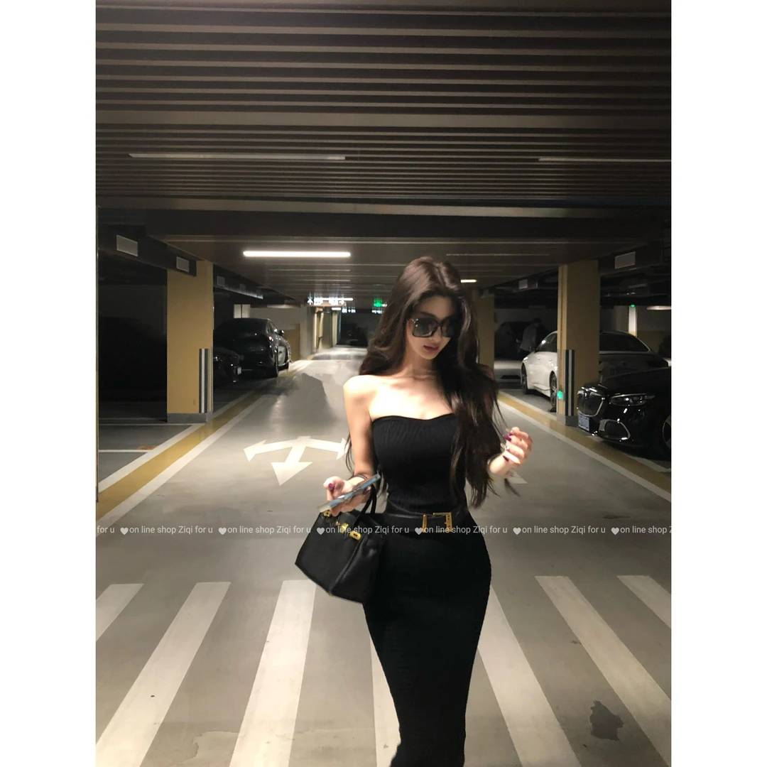 早秋抹胸连衣裙含腰带设计感修身性感内搭又魅又酷飒的裙子女559