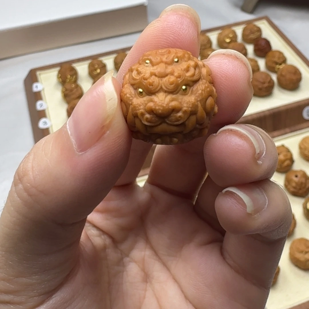 吊坠猴头核桃唐狮白虎