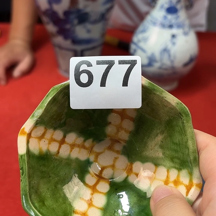 瓷片