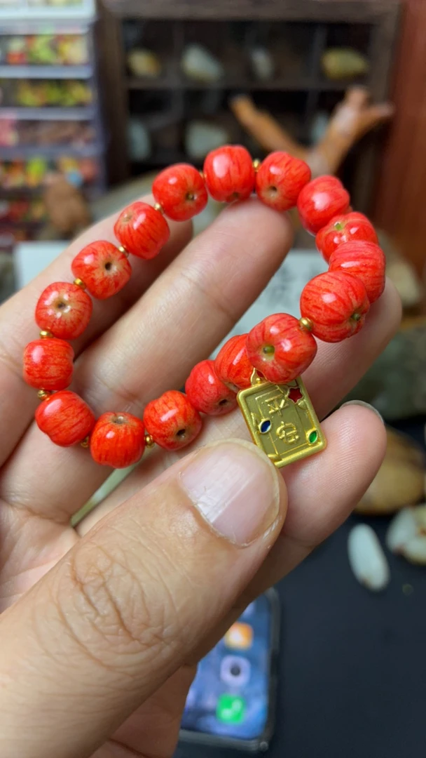 手工树脂粘土苹果手串