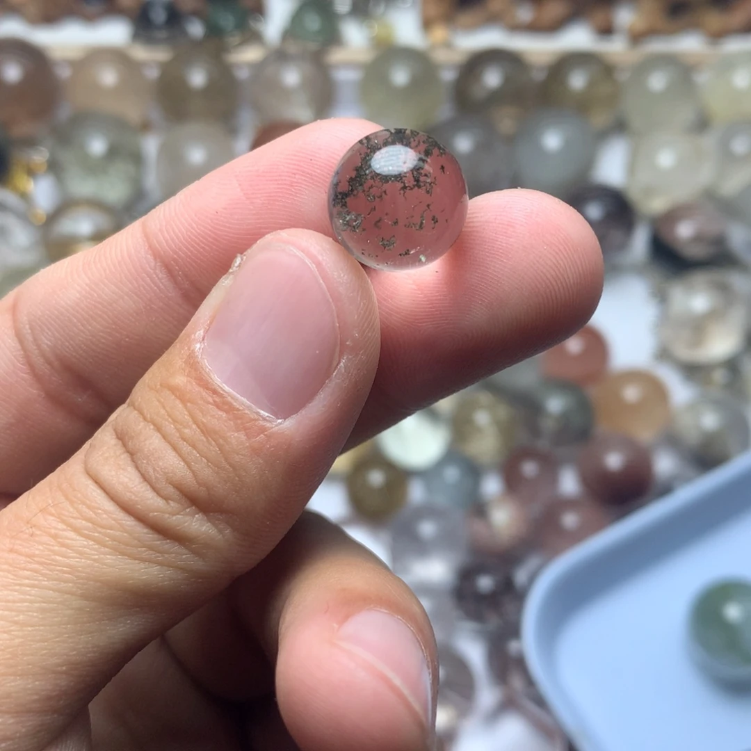 水晶珠宝半成品未镶嵌羊**姥绿幽灵球