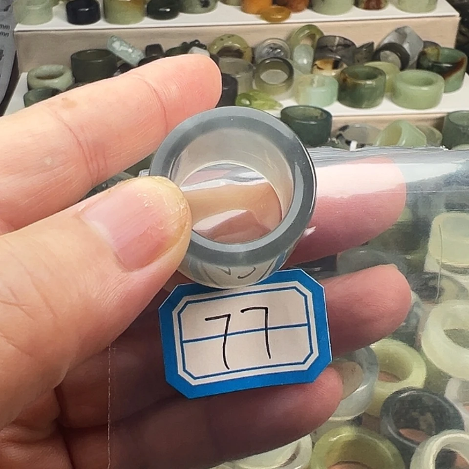 【闪购商品】未镶嵌蛇纹石玉戒指刚*醒