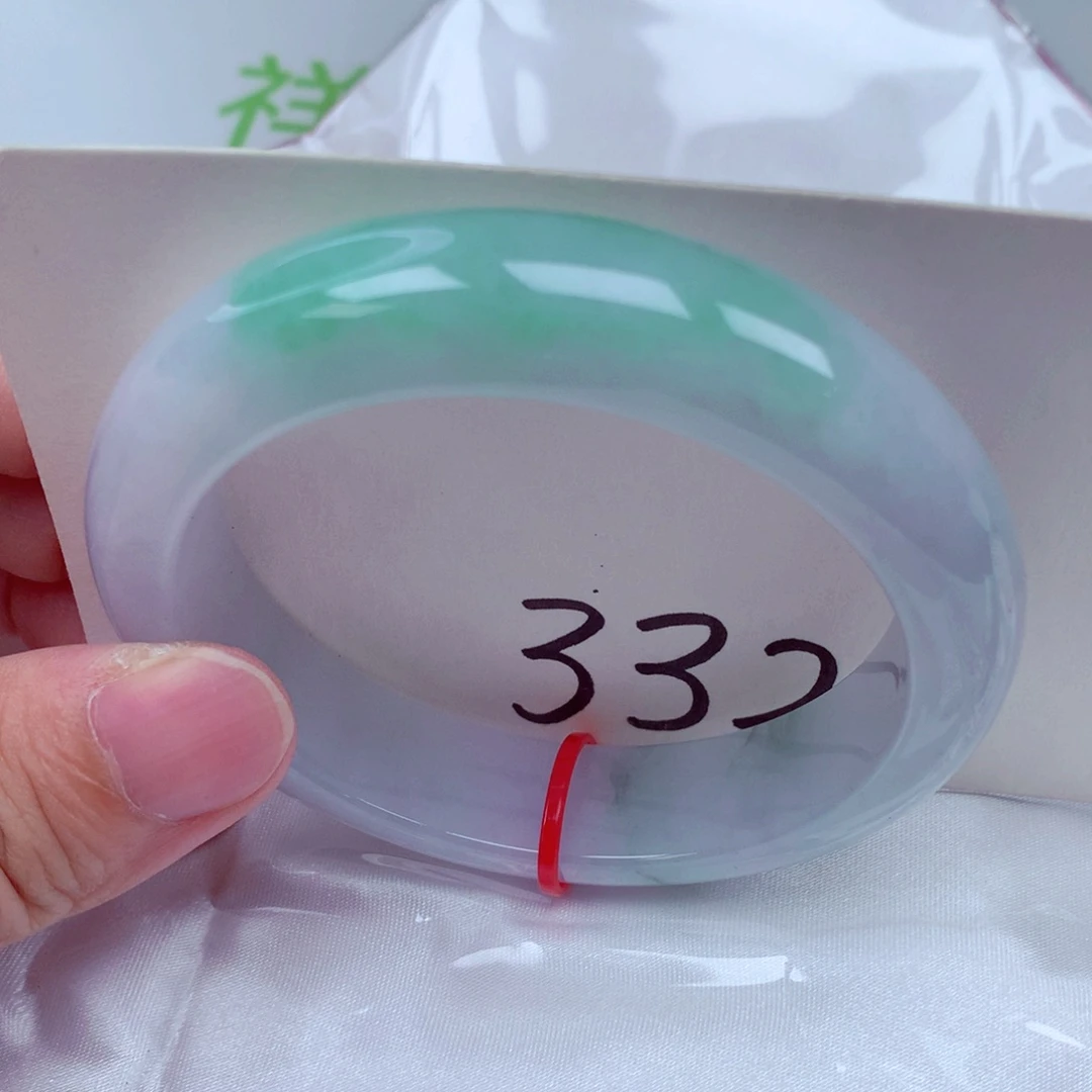 翡翠未镶嵌手镯翡翠