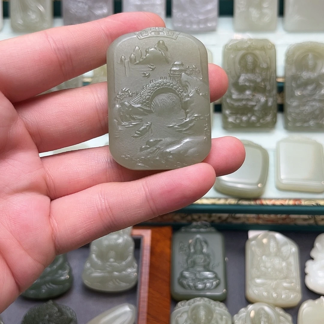 和田玉未镶嵌颈饰