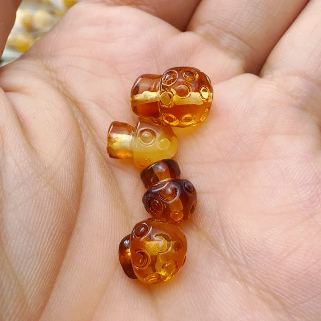 未镶嵌蜜蜡珠宝奇石