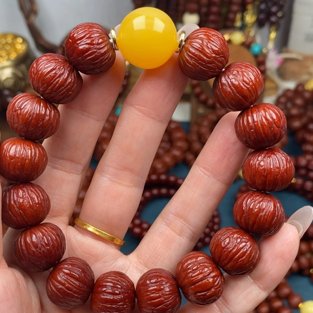 猴头核桃吊坠土豪16+蜡