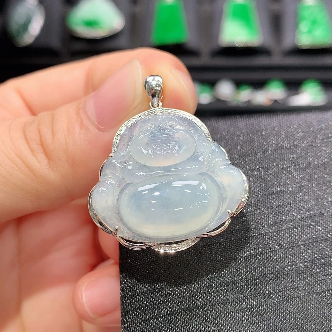 翡翠18K金镶嵌颈饰佛公