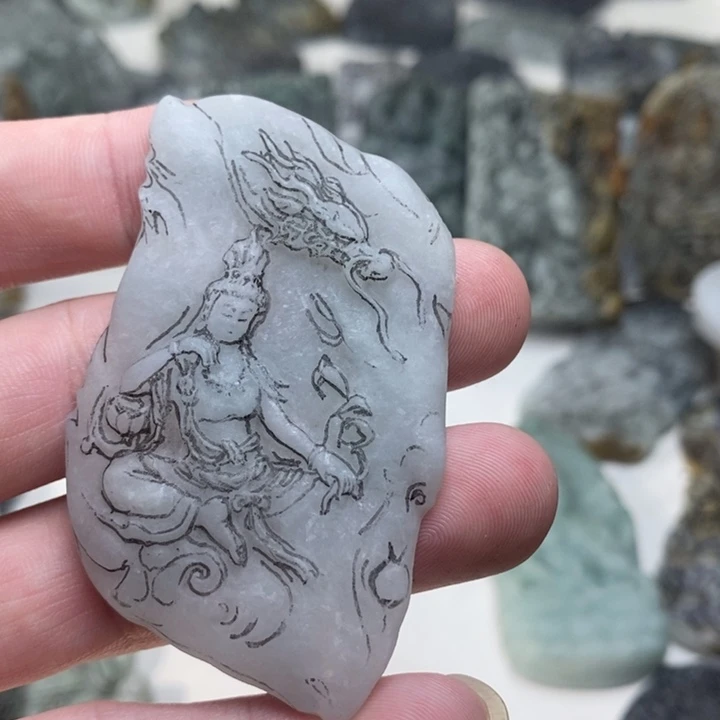 定制翡翠未镶嵌翡翠