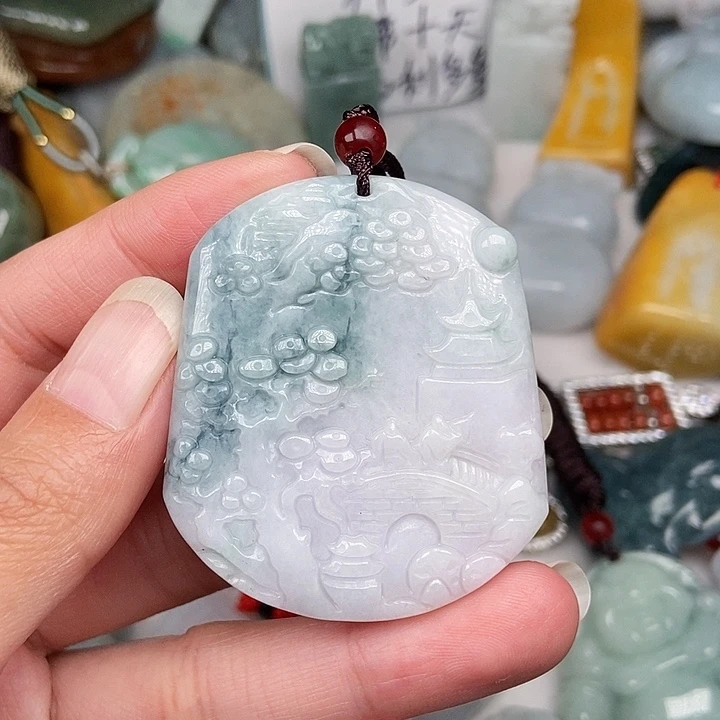 颈饰未镶嵌翡翠翡翠