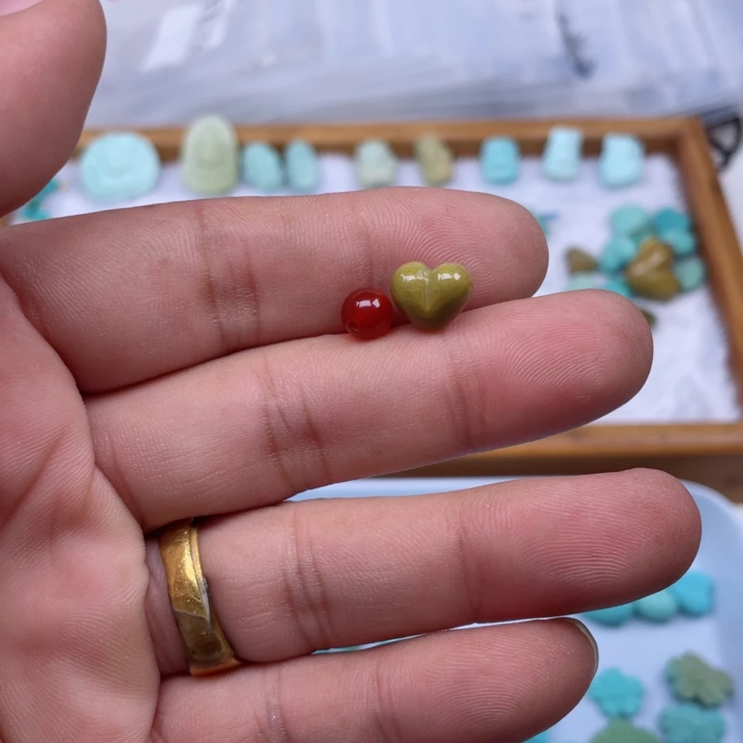 颈饰未镶嵌南红玛瑙158