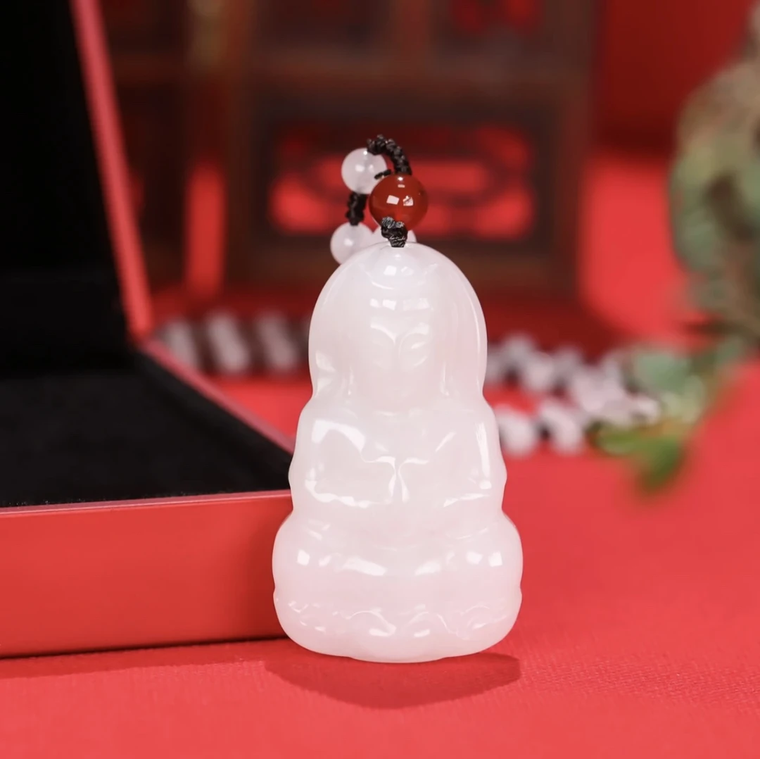 新疆天然金丝玉观音吊坠时尚百搭