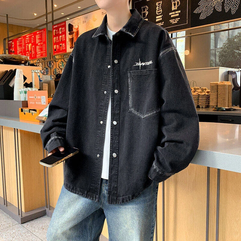 2025新款男生港风宽松翻领牛仔夹克青少年学生时尚帅气潮流外套男