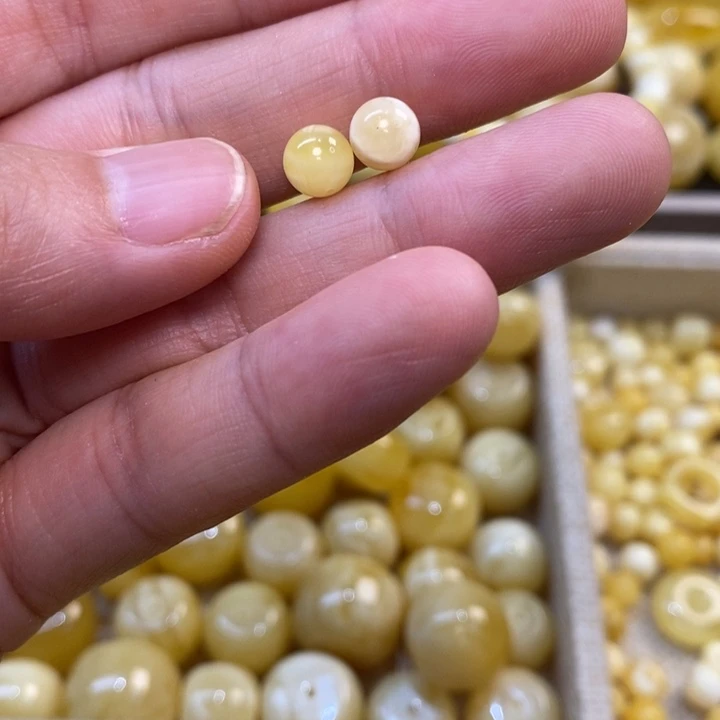 大***家未镶嵌琥珀珠宝奇石