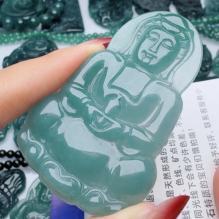 颈饰未镶嵌翡翠多样性发其一