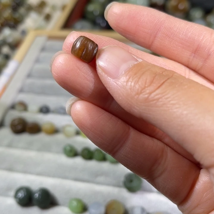 和田玉（糖玉）未镶嵌珠宝半成品