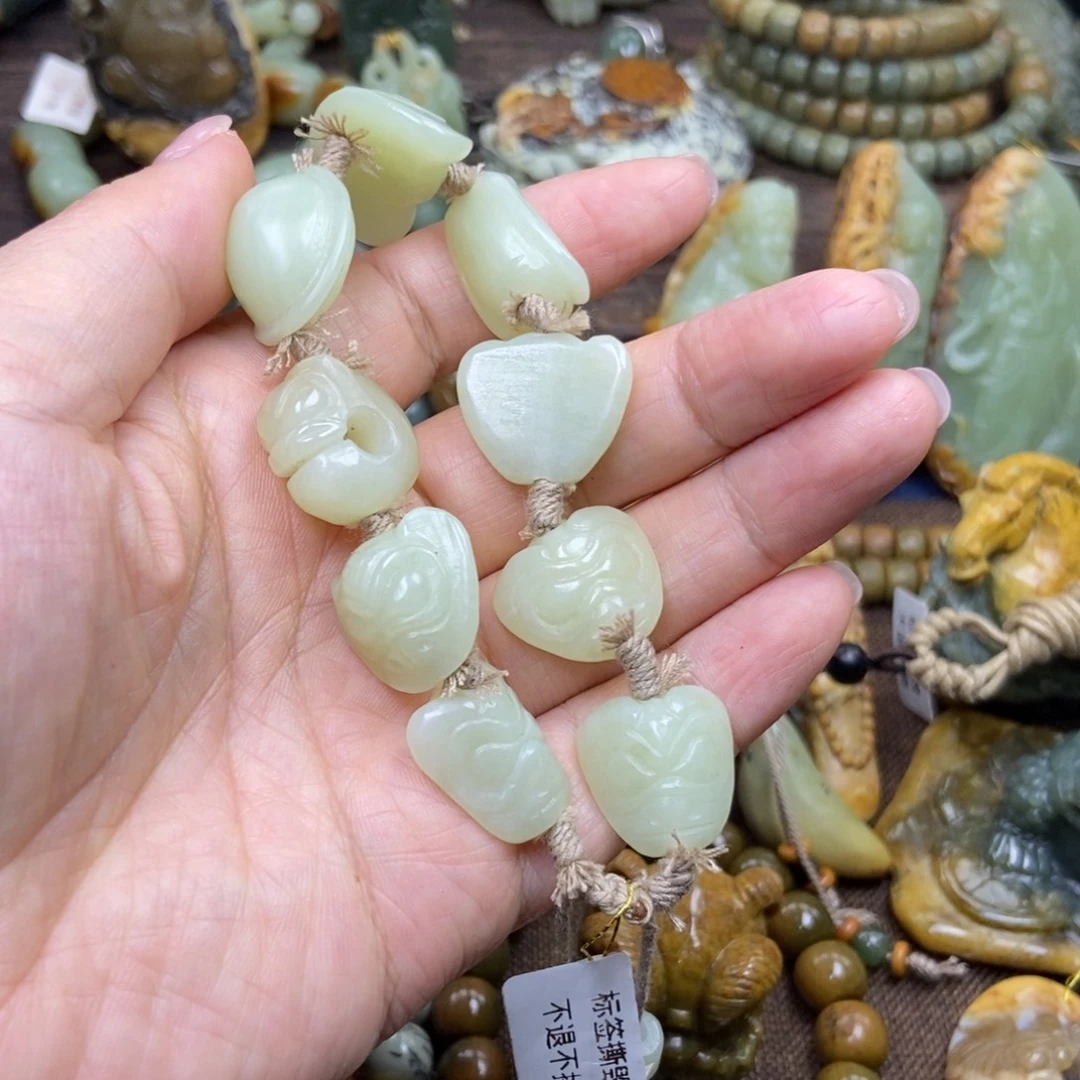 用***4岫岩老玉（透闪石质玉）未镶嵌珠宝奇石