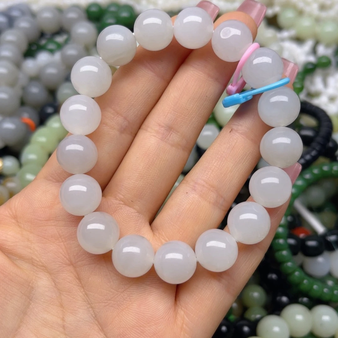 手链未镶嵌和田玉